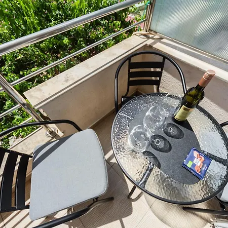 Adzic Apartamento Budva